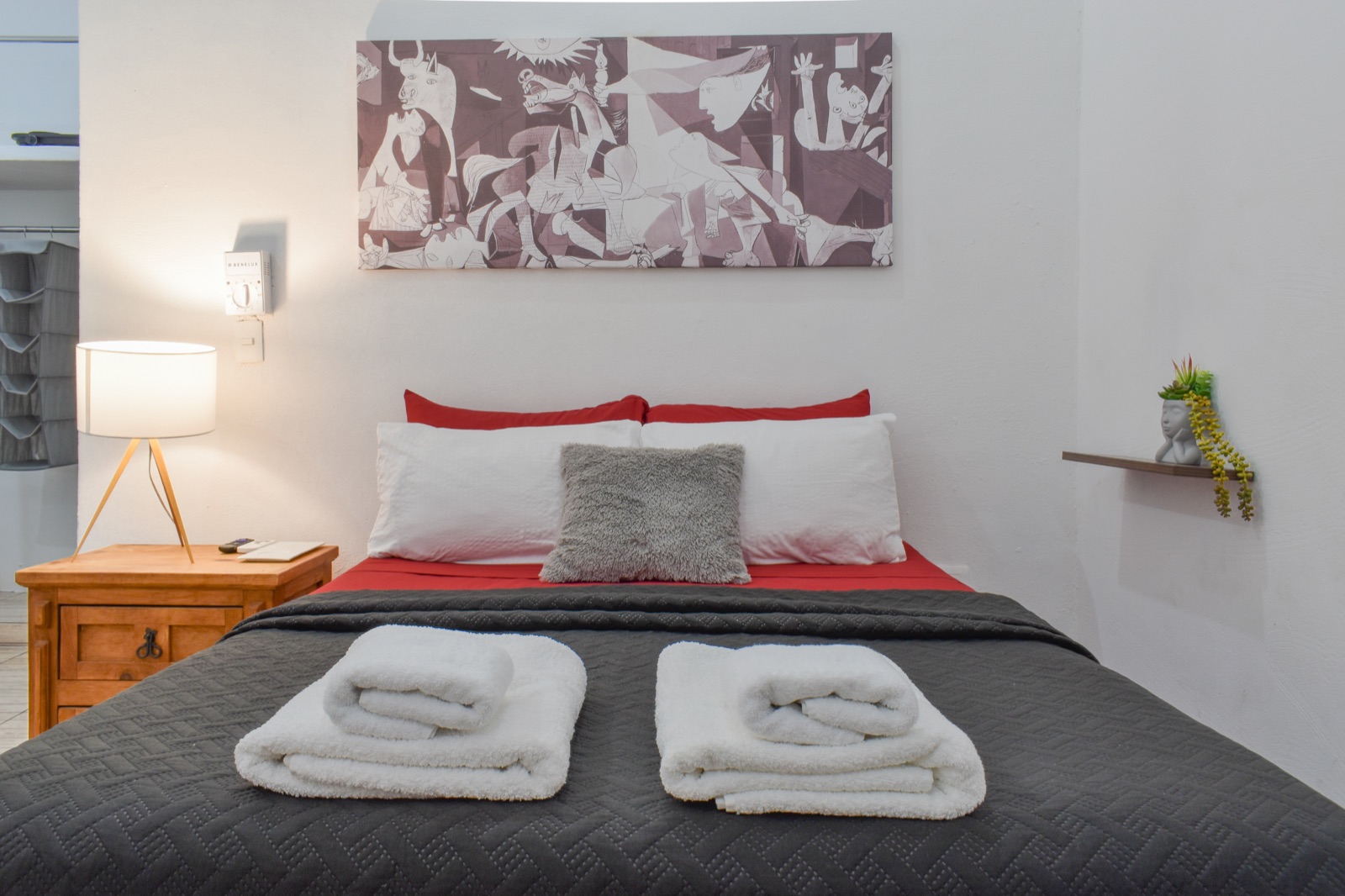 Cozy Perfect Place apartment bedroom